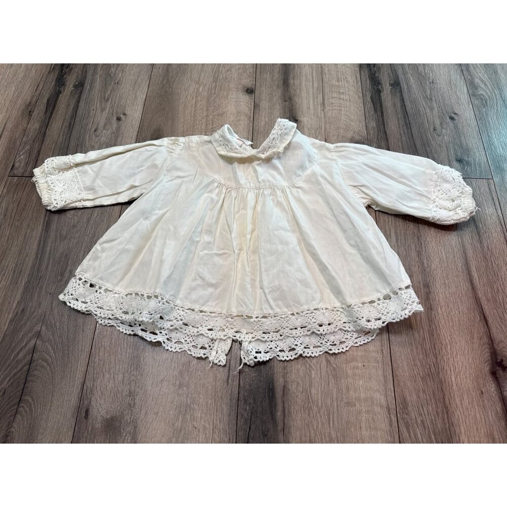 Vintage Baby Wonderalls 4 Girls White Lace Trim Blouse With Long Sleeves & Butto